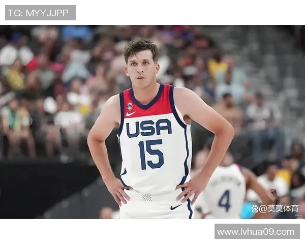 湖人对决快船季前赛直播精彩瞬间全程回顾与分析